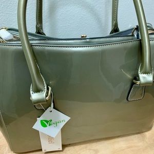 Light Olive Handbag by Le Miel